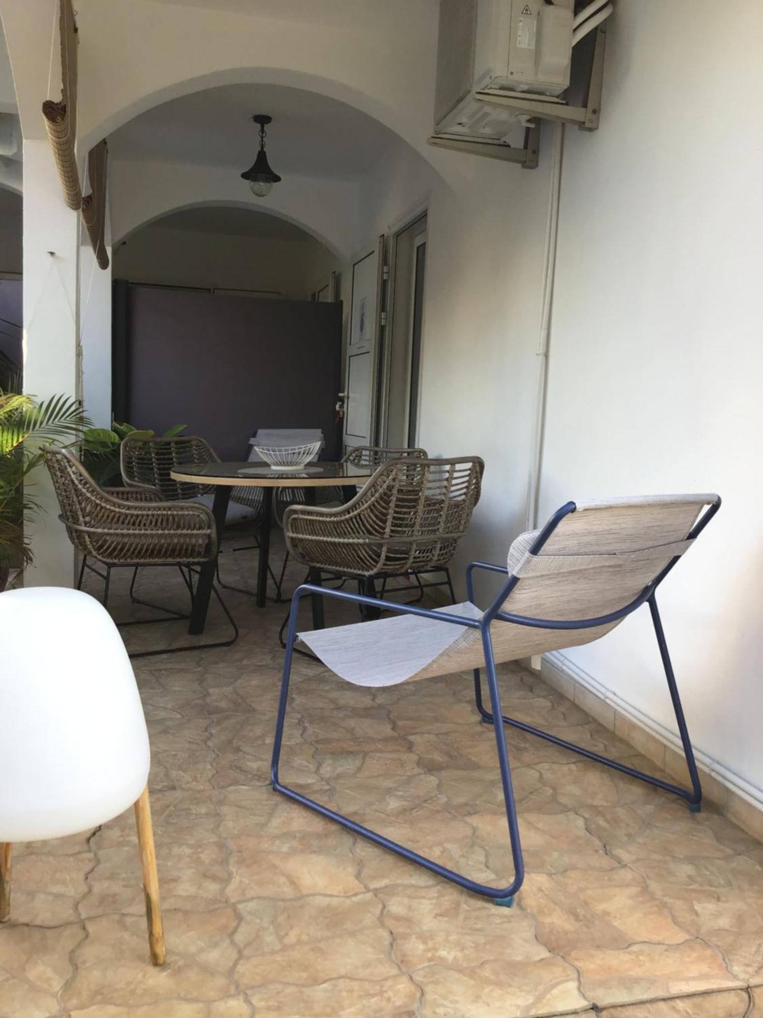 Studio Cosy Avec Piscine Dans Une Villa Saint-Denis Zewnętrze zdjęcie
