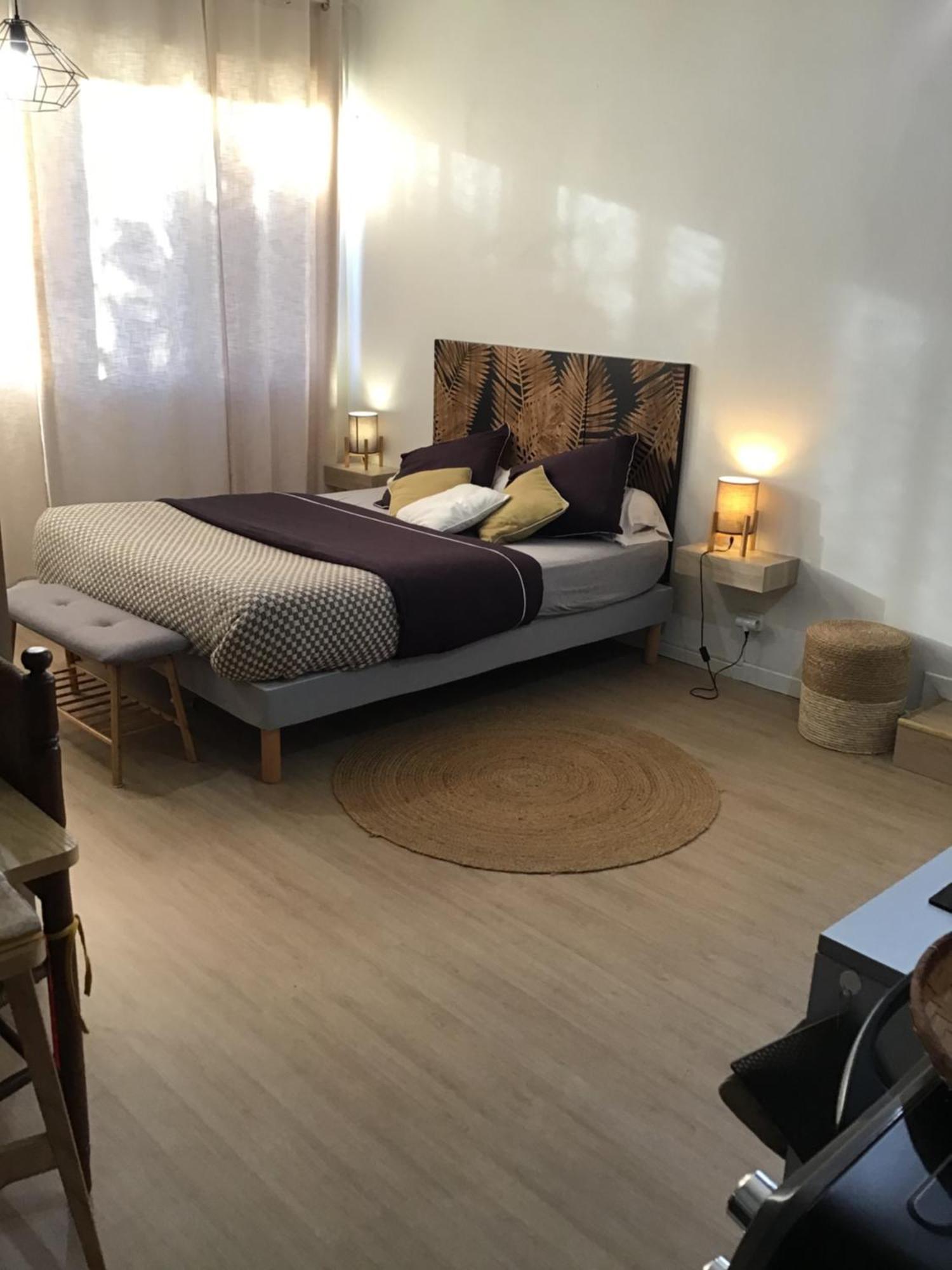 Studio Cosy Avec Piscine Dans Une Villa Saint-Denis Zewnętrze zdjęcie